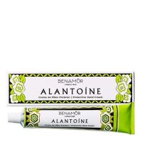 Tube  of  Benamôr  Alantoíne  Protective  Hand  Cream  by  Benamôr,  a  creamy  cream  indicated  for  repairing  hand  skin.