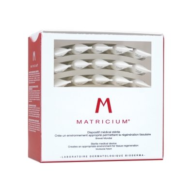 template_produtos_skin Box of Bioderma Matricium Regenerating Treatment by Bioderma, a biomimetic serum indicated for skin regeneration and firmness.