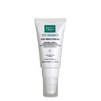 Jar  of  Martiderm  The  Originals  Pro-Reg  8  by  Martiderm,  a  cream  indicated  for  regenerating  and  reducing  skin  imperfections.