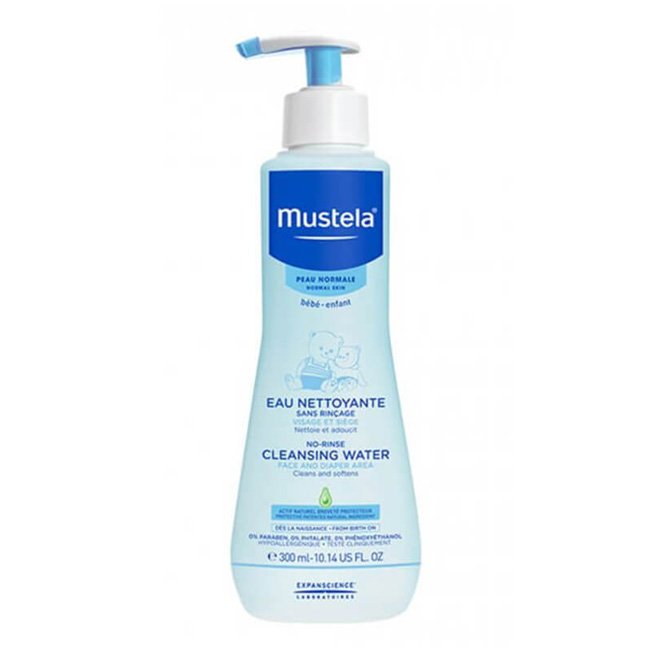 mustela-agua-limpeza-300.jpg Bottle of Mustela Physiobebé Cleansing Water Without Rinsing by Mustela, a micellar water indicated for baby skin cleansing.
