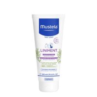 Bottle  of  Mustela  Baby  Liniment  Changing  Diaper  by  Mustela,  a  cleansing  lotion  indicated  for  nourishing  baby  sensitive  skin.