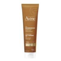 Bottle  of  Avène  Hydrating  Self-Tanning  Gel  by  Avène,  a  gel  indicated  for  achieving  a  natural  and  progressive  tan.