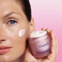 a rich cream indicated for correcting wrinkles and firming skin.