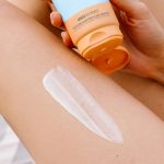 Isdin Fotoprotector Gel Creme Solar Wet Skin SPF50 250ml - Image 3