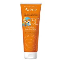 Bottle  of  Avène  Sun  Lotion  Kids  SPF50