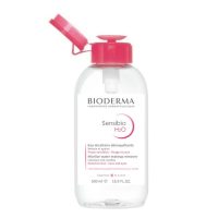Bottle  of  Bioderma  Sensibio  H2O  Micellar  Water  by  Bioderma,  a  micellar  water  indicated  for  cleansing  sensitive  skin.