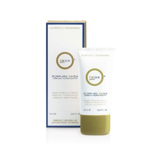 cnp_6864157 Tube of Ioox Purple cream by Ioox, a moisturizing cream indicated for accelerating the resolution of bruises and hematomas.