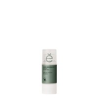 Bottle  of  Etat  Pur  Pure  Active  Salicylic  Acid  2%  by  Etat  Pur,  an  active  concentrate  indicated  for  fighting  pimples  and  blackheads.