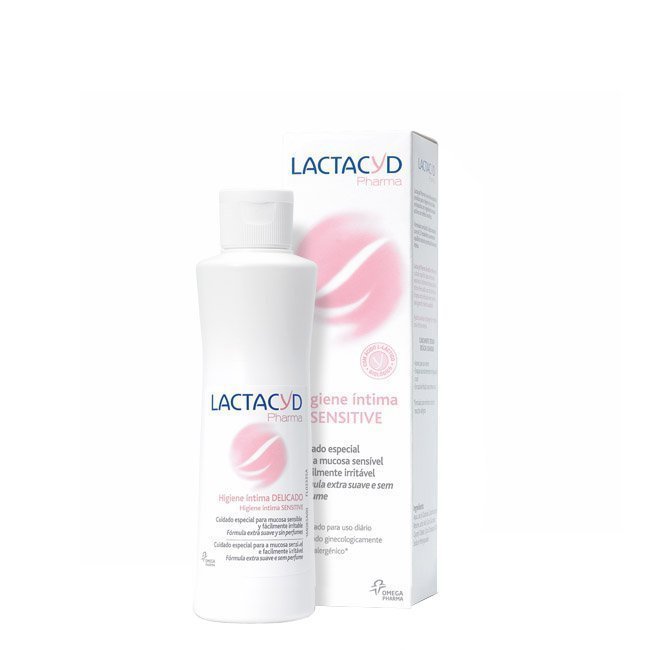 lactacydhigieneintimadelicada_2 Bottle of Lactacyd Pharma Intimate Hygiene Sensitive by Lactacyd, a cleansing gel indicated for sensitive or irritated intimate skin.