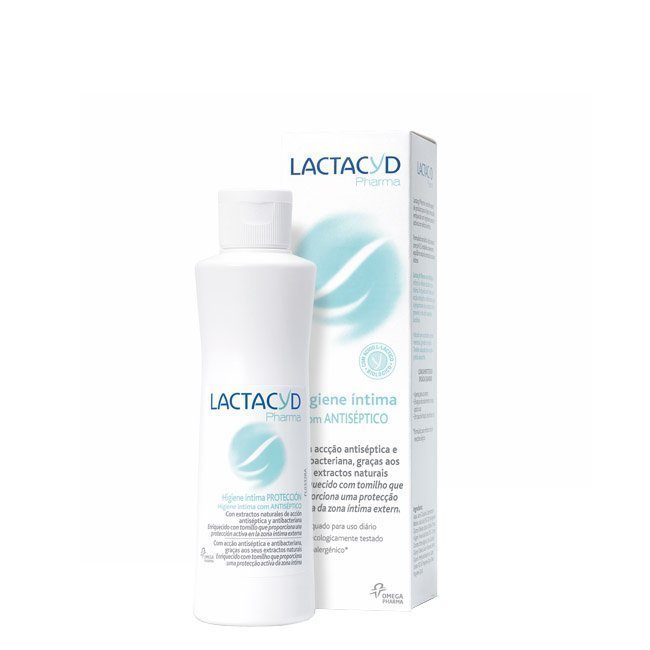 lactacydprotecaointima Bottle of Lactacyd Pharma Intimate Hygiene Protection by Lactacyd, a cleansing gel indicated for daily intimate hygiene protection.
