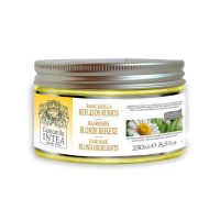 Jar  of  Intea  Mask  Reflex  Blondes  by  Intea,  a  reconstructive  hair  mask  indicated  for  dry  and  damaged  blonde  hair.