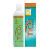 Bottle  of  Tiox  Prevention  Against  Lice  And  Nits  Shampoo  by  Tiox,  a  shampoo  indicated  for  protecting  hair  against  lice  and  nits.