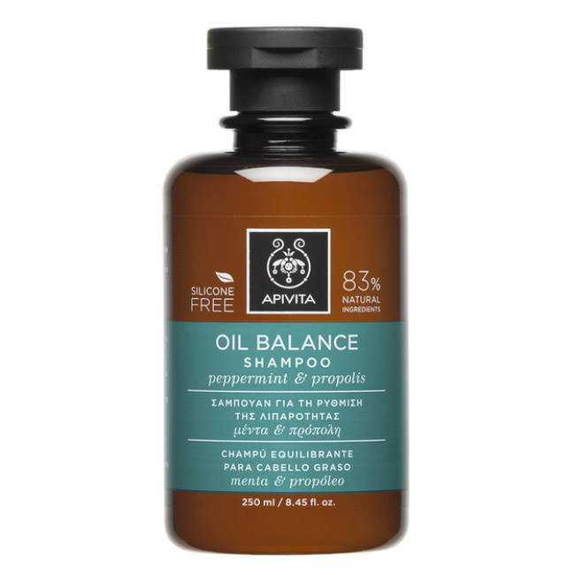 apivitaanti-oilybalancingshampoo250ml Apivita Holistic Hair Care Pepermint & Propolis Shampoo Equilibrante Anti-Oleosidade 250ml - Image 1
