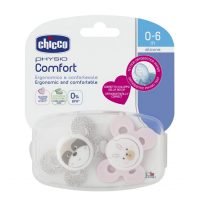 Product  container  of  Chicco  Physio  Comfort  Silicone  Pacifier  by  Chicco,  a  silicone  pacifier  indicated  for  babies  from  0  to  6  months.