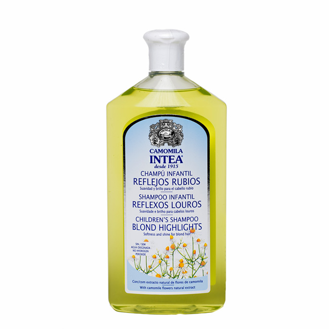 inteachamomilereflexesblondeinfantshampoo250ml Bottle of Intea Chamomile Reflexes Blonde Infant Shampoo by Intea, a mild shampoo indicated for enhancing childrens blond hair.