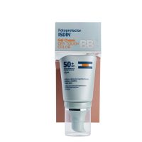 Bottle  of  Isdin  Fotoprotector  Gel  Cream  Touch  Dry  with  Color  by  Isdin,  a  colored  cream  indicated  for  oily  skin  protection.