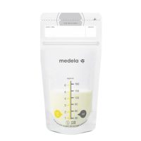 Box  of  Medela  Milk  Conservation  Bag  by  Medela,  a  storage  bag  indicated  for  the  conservation  of  breast  milk.