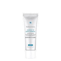 Jar  of  Skinceuticals  Correct  Glycolic  10  Renew  Overnight  by  Skinceuticals,  a  night  cream  indicated  for  skin  regeneration.