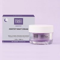 a face cream indicated for nourishing and revitalizing mature skin at night.