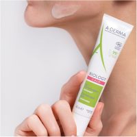 a fluid care indicated for reactive and intolerant skin.