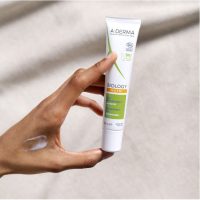 a nourishing care indicated for very dry skin.
