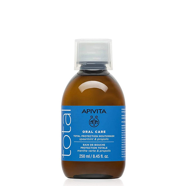 ApivitaTotalMouthwash250ml Bottle of Apivita Total Mouthwash, a liquid mouthwash indicated for plaque prevention and refreshing breath.
