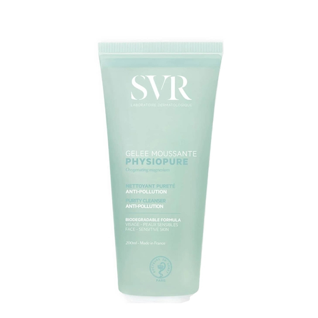 svr-physiopure-gel-limpeza-200ml Bottle of SVR Physiopure Gel Cleanser by SVR, a cleansing gel indicated for moisturizing and purifying sensitive skin.