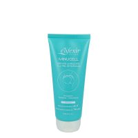 Bottle  of  Elifexir  Minucell  Tensor  and  Reducer  Emulsion  by  Elifexir,  an  emulsion  indicated  for  reducing  cellulite.