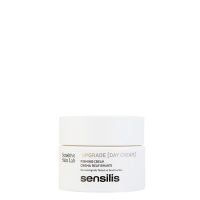 Jar  of  Sensilis  Upgrade  Firming  Day  Cream  by  Sensilis,  a  cream  indicated  for  smoothing  wrinkles  and  reducing  facial  sagging.