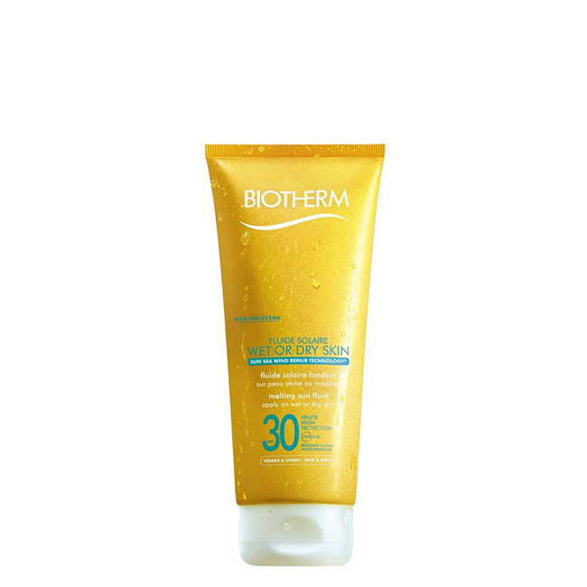 BiothermSunWetorDrySkinFluidSPF30200ml Biotherm Sun Wet or Dry Skin Fluid SPF30 200ml