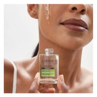 a  serum  indicated  for  soothing  and  softening  sensitive  skin.