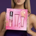 a  skincare  set  indicated  for  perfuming  and  moisturizing  the  skin.