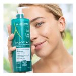 a  cleansing  gel  indicated  for  purifying  acne-prone  skin.