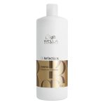Bottle  of  Wella  Professionals  OR  Oil  Reflections  Luminous  Reveal  Shampoo,  a  shampoo  indicated  for  moisturizing  and  shine.