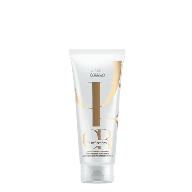 WellaProfessionalsOROilReflectionsLuminousInstantConditioner200ml Bottle of Wella Professionals OR Oil Reflections Luminous Instant Conditioner, a conditioner indicated for hair shine.