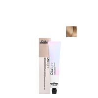 Product  container  of  Dia  Light  Acidic  Gloss  Color  10,32  by  LOréal  Professionnel,  a  hair  color  for  sensitized  hair  vibrancy.