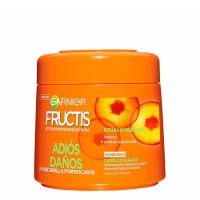 Jar  of  Garnier  Fructis  Goodbye  Damage  Mask  by  Garnier,  a  hair  mask  indicated  for  repairing  and  hydrating  damaged  hair.