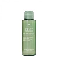 Bottle  of  Biretix  Oil  Control  Solution  Facial  Retexturizing  Toner  by  Biretix,  a  toner  indicated  for  mattifying  and  refining  pores.