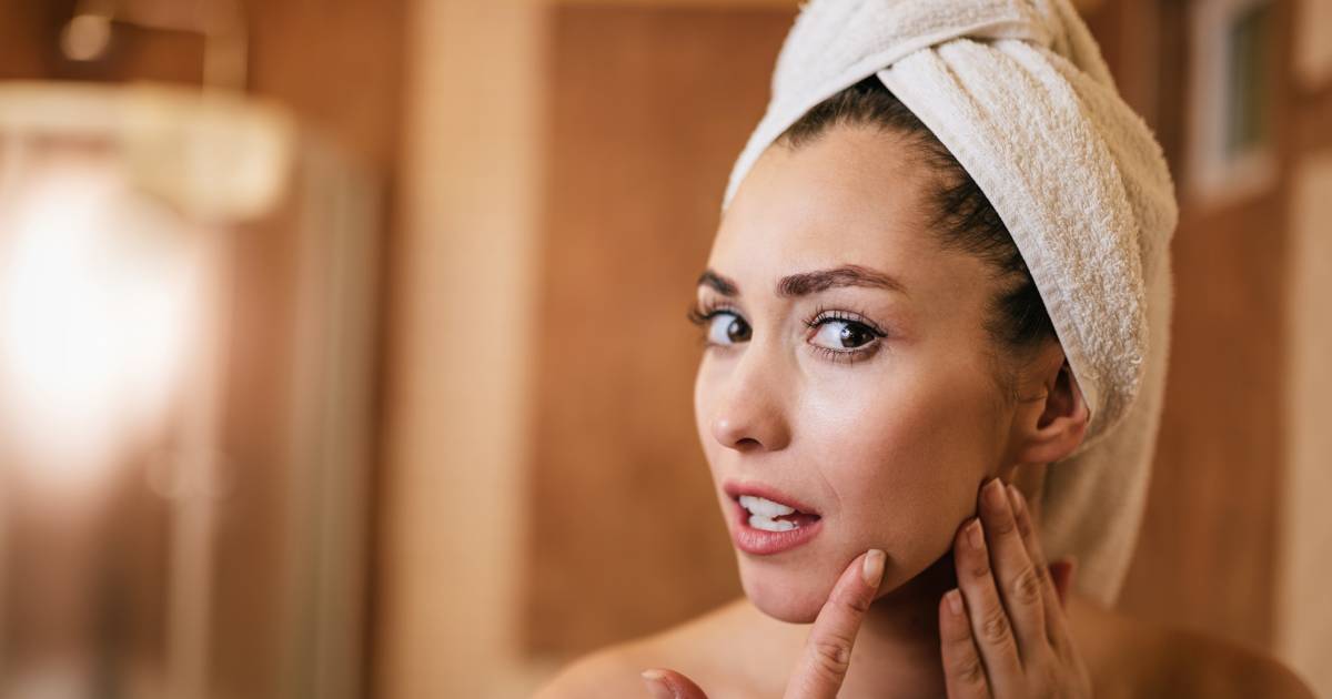 Concealing pimples and blemishes