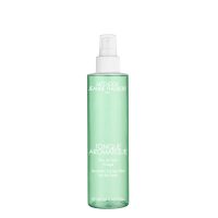Spray  of  Jeanne  Piaubert  Tonique  Aromatique  by  Jeanne  Piaubert,  a  toning  mist  indicated  for  stimulating  and  purifying  facial  skin.