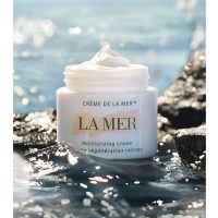 a rich cream indicated for regenerating and repairing facial skin.