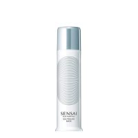 Product  container  of  Sensai  Silky  Purifying  Peeling  Mask  by  Sensai,  a  silky  cream  indicated  for  exfoliating  and  removing  blackheads.