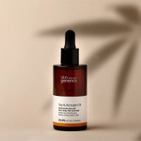 a dry oil indicated for nourishing and regenerating skin.