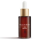 Bottle  of  Bella  Aurora  Splendor  Illuminating  And  Antioxidant  Serum  by  Bella  Aurora,  a  serum  indicated  for  skin  radiance.