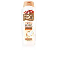 Bottle  of  Instituto  Español  Oat  Milk  Shower  Gel  by  Instituto  Español,  a  shower  gel  indicated  for  cleansing  and  soothing  body  skin.