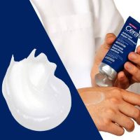 a balm indicated for protecting and repairing the skin barrier.