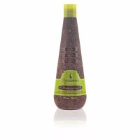 Bottle  of  Macadamia  Moisturizing  Rinse  Conditioner  by  Macadamia,  a  conditioner  indicated  for  detangling  hair  and  smoothing  frizz.