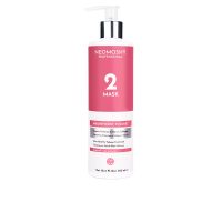 Jar  of  Neomoshÿ  Magnificent  Volume  Mask  by  Neomoshÿ,  a  creamy  hair  mask  indicated  for  boosting  volume  in  fine  hair.
