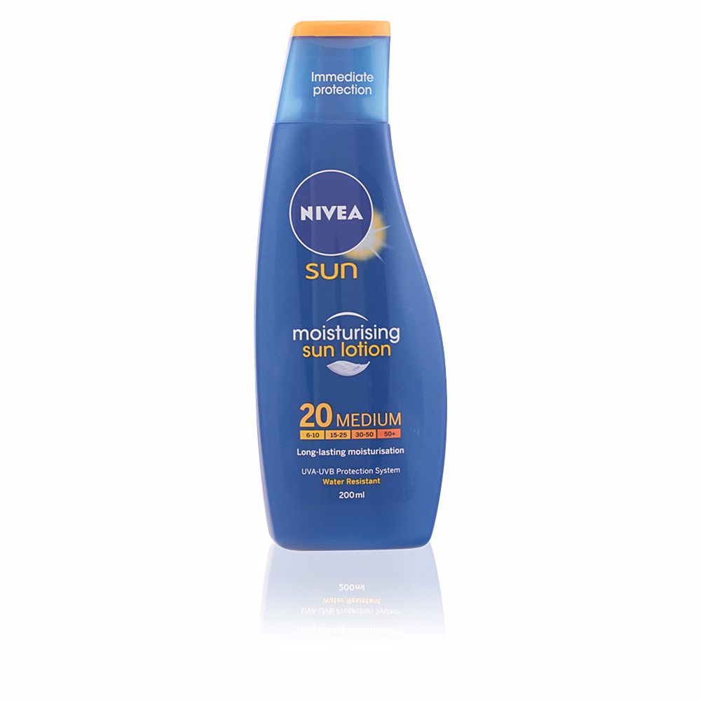 NiveaSunProtectMoistureLotionSPF20200ml Nivea Sun Protect & Moisture SPF20 Loção Solar 200ml - Image 1