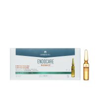 Box  of  Endocare  Radiance  C  Oil-Free  Ampoules  by  Endocare,  a  serum  indicated  for  regenerating  and  brightening  the  skin.